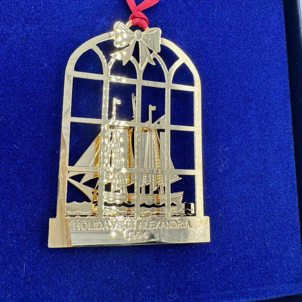 1994 Holidays in‎ Alexandria Brass Ornament Sailboat w/ Box by Sue Lynch VTG